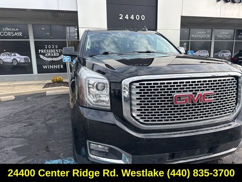 Used 2017 GMC Yukon XL Denali w/ Open Road Package image 4
