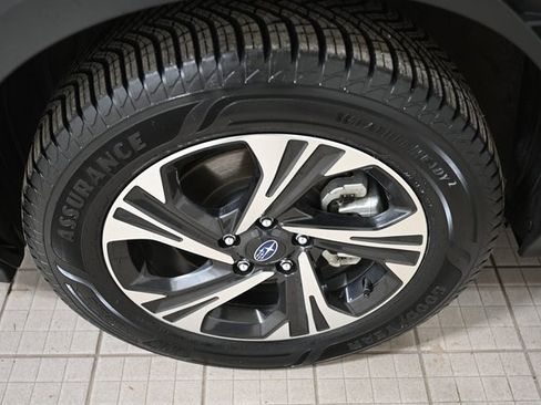 Certified 2024 Subaru Crosstrek 2.0i Premium w/ Popular Package #3 image 17