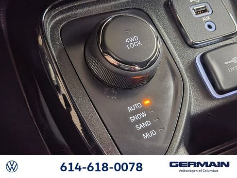 Used 2019 Jeep Compass Limited AWD/4WD image 36