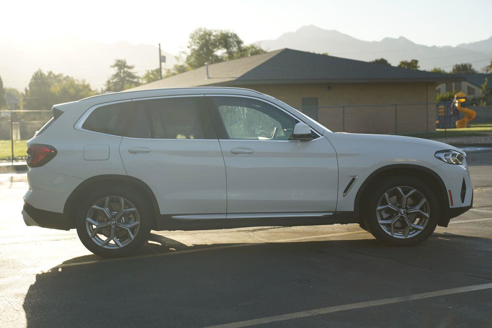 Used 2023 BMW X3 xDrive30i w/ Premium Package AWD/4WD image 6