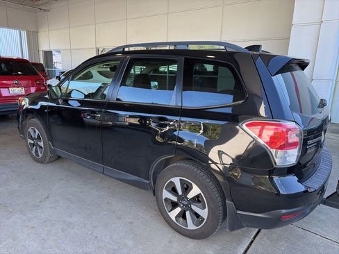 Used 2018 Subaru Forester 2.5i Limited image 2
