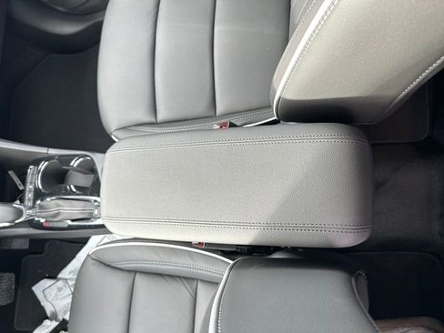 New 2026 Buick Encore GX Avenir w/ Avenir Technology Package image 20