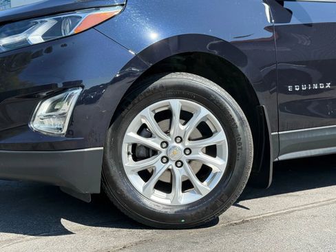 Used 2020 Chevrolet Equinox LS w/ LS Convenience Package image 41