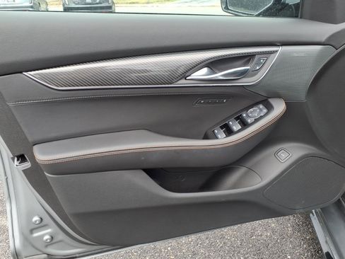 Used 2025 Cadillac CT5 Sport w/ Technology Package image 22