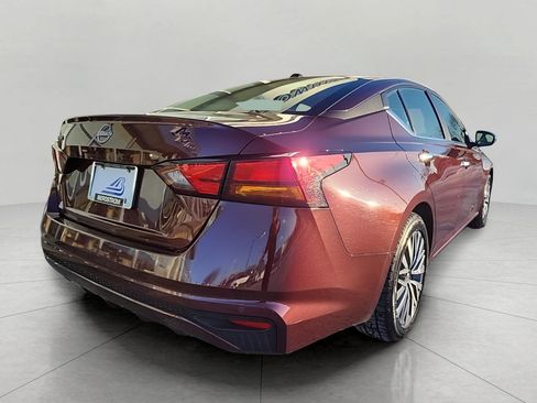 Used 2025 Nissan Altima 2.5 SV image 7