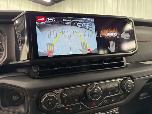 New 2026 Jeep Wrangler Unlimited Rubicon 392 image 23