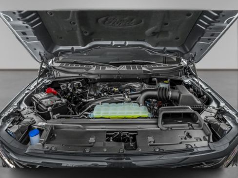 Used 2025 Ford F150 XLT w/ Equipment Group 303A High image 9