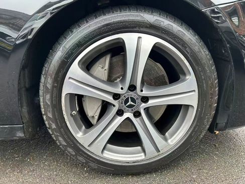 Used 2020 Mercedes-Benz E 350 4MATIC Sedan image 27