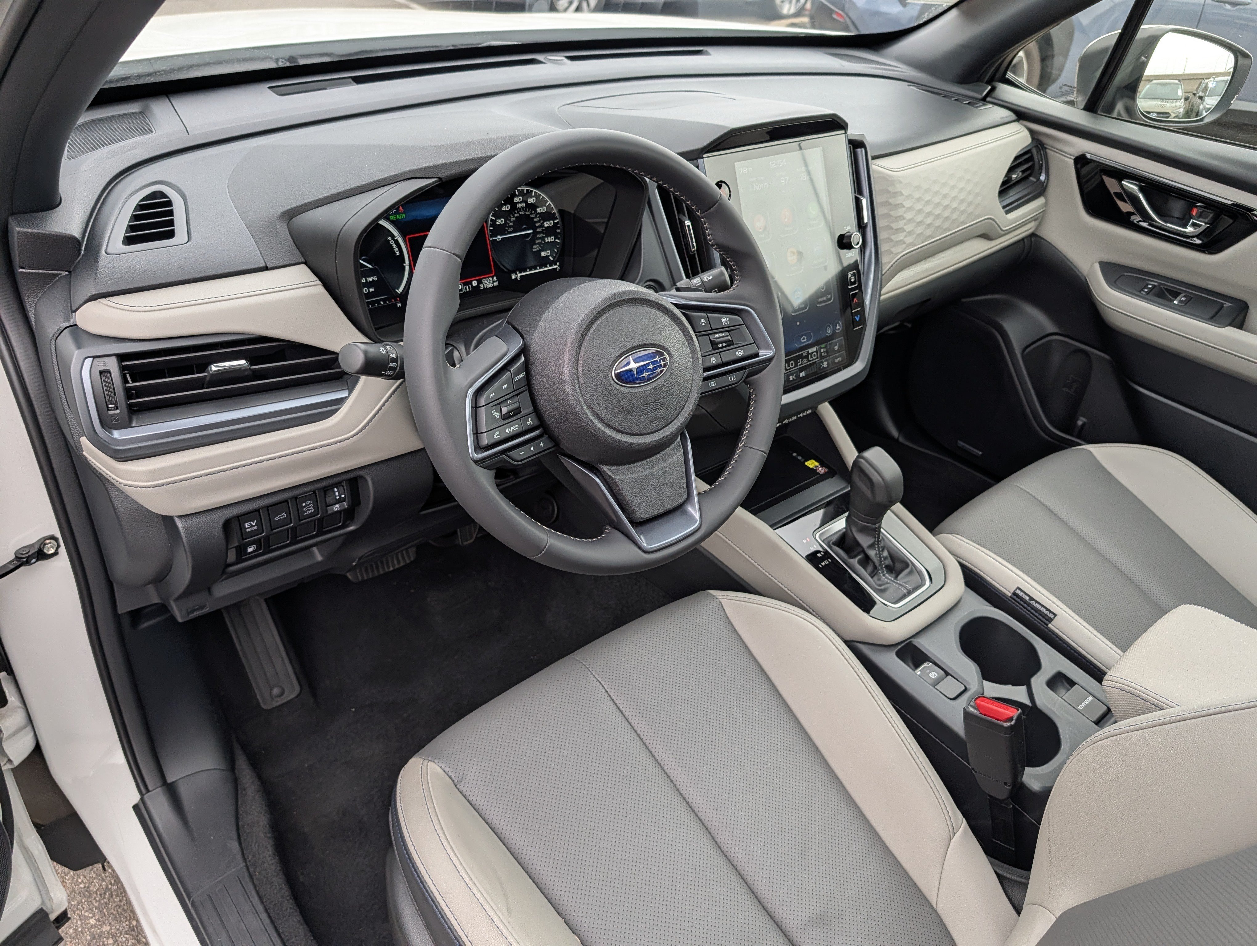 Used 2025 Subaru Forester Limited AWD/4WD image 18