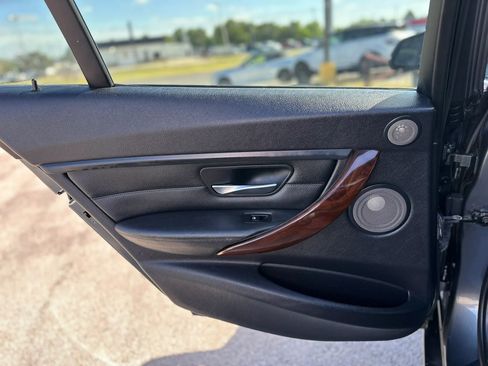 Used 2013 BMW 335i Sedan RWD image 21