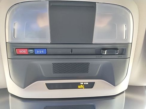 Certified 2025 Subaru Crosstrek 2.0i Premium image 37