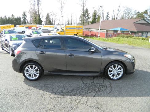 Used 2010 MAZDA MAZDA3 s Grand Touring image 9