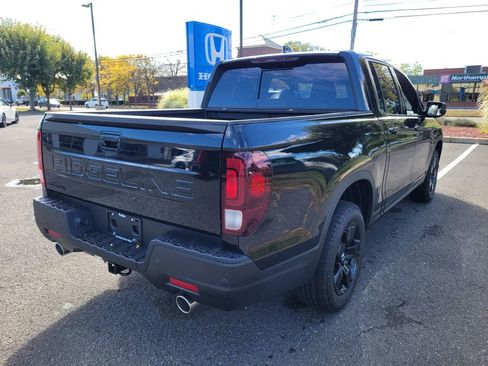 New 2026 Honda Ridgeline Black Edition image 3