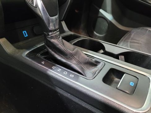 Used 2018 Ford Escape SEL image 40