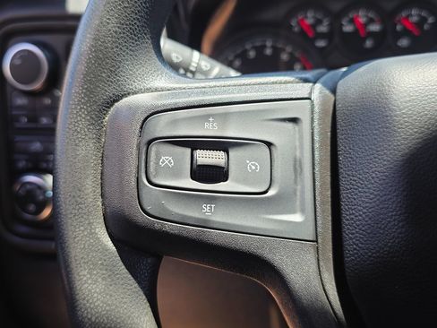 Used 2021 Chevrolet Silverado 1500 Custom AWD/4WD image 30