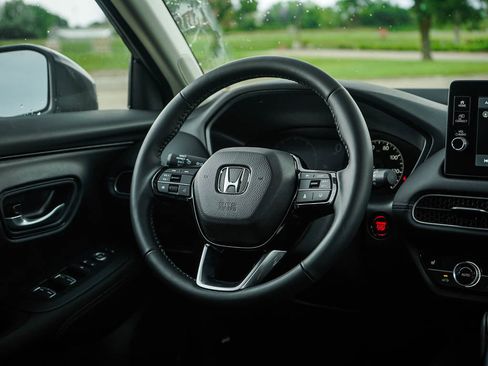 New 2026 Honda HR-V EX-L image 15