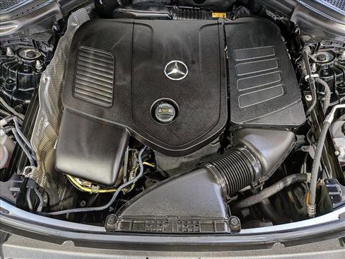 Certified 2025 Mercedes-Benz GLC 350e 4MATIC image 23