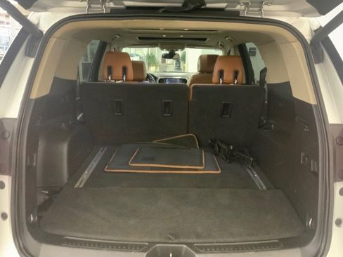 Used 2017 GMC Acadia SLT image 34