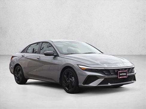 New 2026 Hyundai Elantra Sport image 3