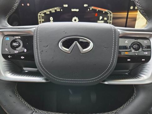 Certified 2025 INFINITI QX80 Sensory w/ Exterior Package AWD/4WD image 34