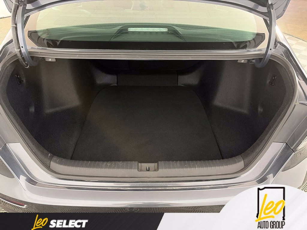 Used 2023 Honda Accord EX image 8