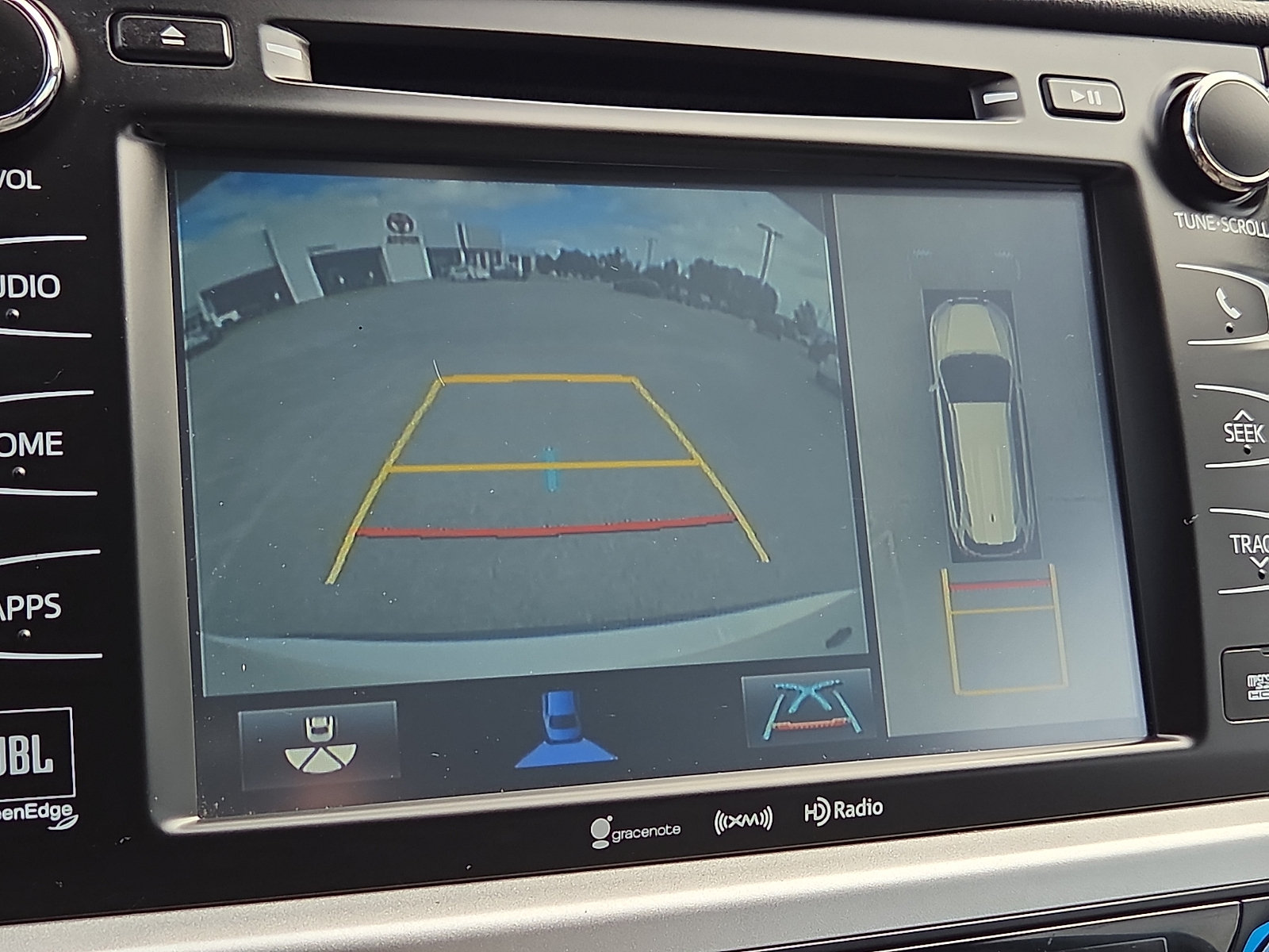 Used 2018 Toyota Highlander Limited Platinum AWD/4WD image 20