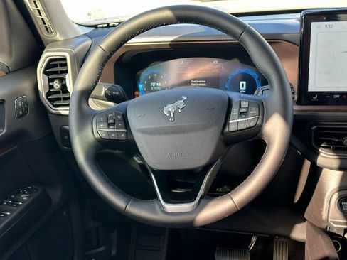 New 2025 Ford Bronco Sport Outer Banks image 6