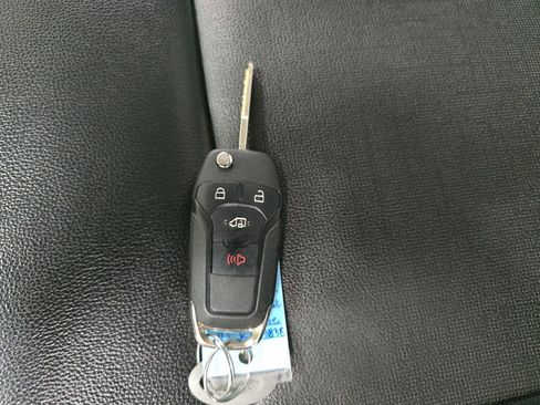 Used 2022 Ford Transit 350 DRW RWD image 31