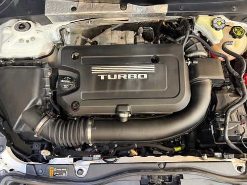 Used 2019 Cadillac XT4 Sport FWD image 51