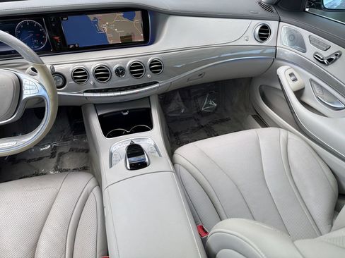 Used 2015 Mercedes-Benz S 550 Sedan image 17