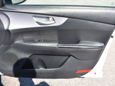 Used 2024 Kia Forte LXS FWD image 34