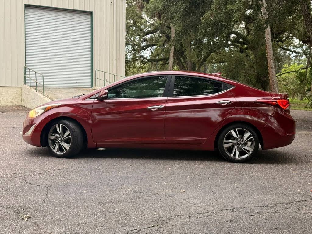 Used 2014 Hyundai Elantra Limited w/ Option Group 03 FWD image 8