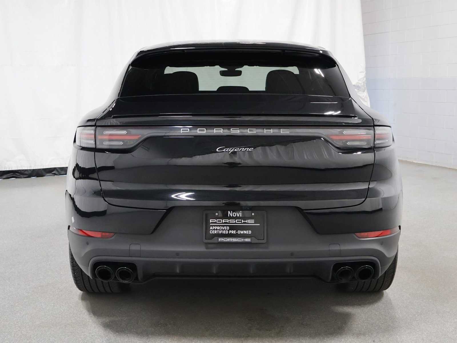 Certified 2023 Porsche Cayenne Platinum Edition AWD/4WD image 7