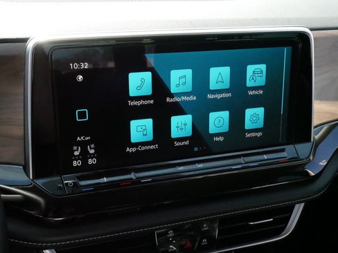 Certified 2026 Volkswagen Atlas SE AWD/4WD image 22