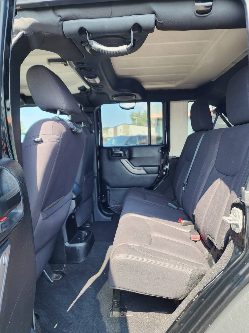 Used 2013 Jeep Wrangler Unlimited Sport AWD/4WD image 18