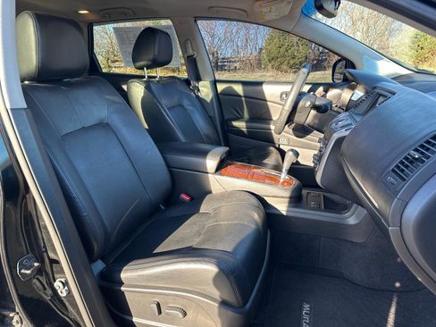 Used 2010 Nissan Murano LE w/ Navigation Pkg image 25
