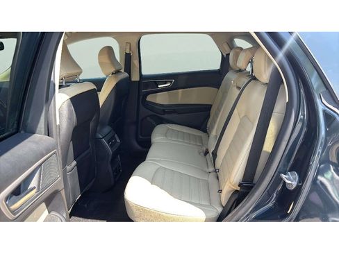 Used 2024 Ford Edge SEL w/ Convenience Package AWD/4WD image 11