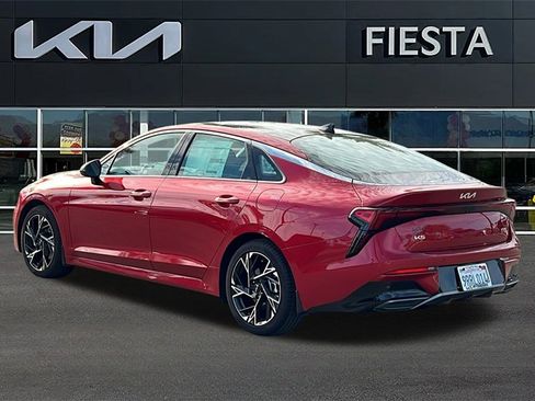 Used 2025 Kia K5 GT-Line w/ GT-Line Premium Package image 3