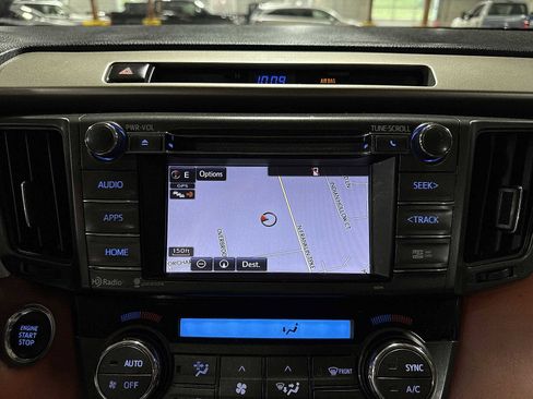 Used 2015 Toyota RAV4 Limited image 20