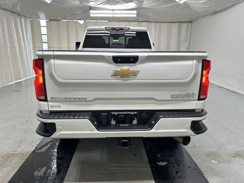 Used 2024 Chevrolet Silverado 3500 High Country w/ High Country Premium Package AWD/4WD image 22