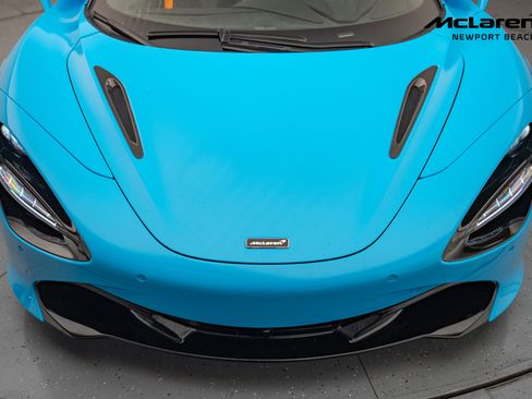 Used 2021 McLaren 720S Performance image 11