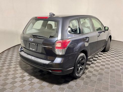 Used 2018 Subaru Forester 2.5i AWD/4WD image 16