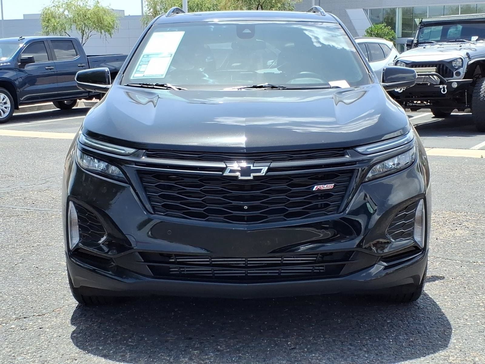 Used 2024 Chevrolet Equinox RS w/ RS Leather Package FWD image 2