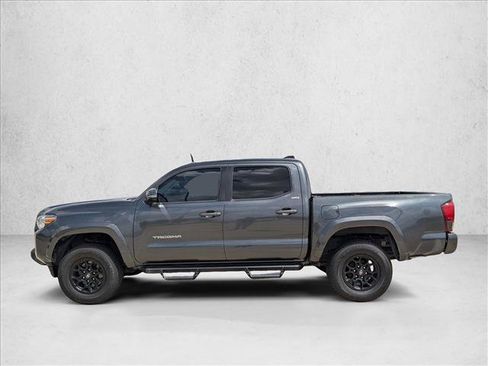 Used 2020 Toyota Tacoma SR5 w/ Technology Package image 8