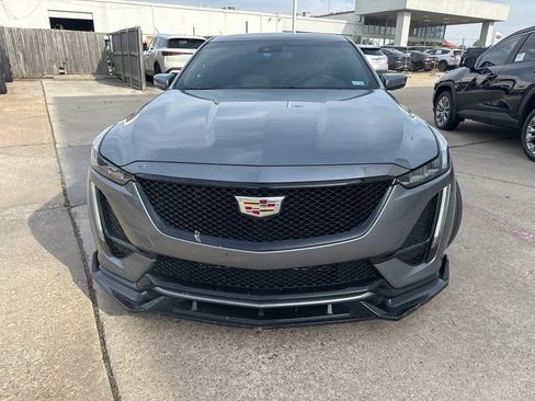 Used 2021 Cadillac CT5 Sport image 2