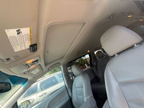 Used 2015 Toyota Sienna XLE w/ XLE Navigation Package AWD/4WD image 30