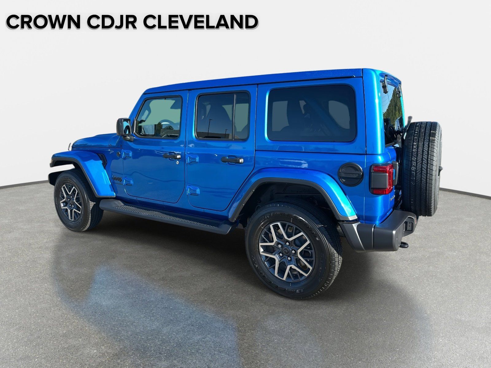 New 2025 Jeep Wrangler Unlimited Sahara w/ Safety Group AWD/4WD image 6