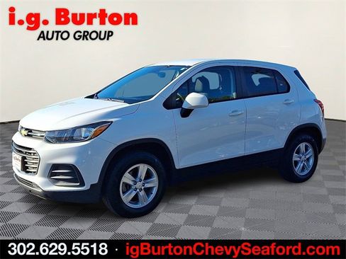 Used 2020 Chevrolet Trax LS w/ Tint and Cruise Package image 3