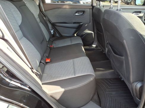 Used 2021 Nissan Rogue SV AWD/4WD image 27