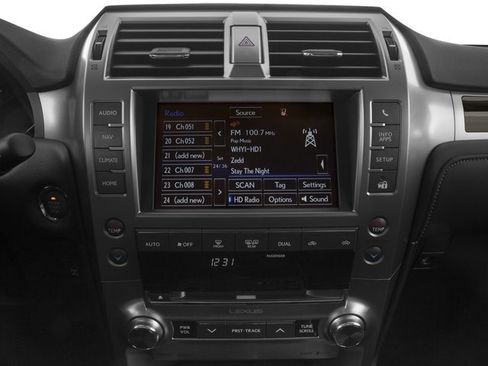 Used 2016 Lexus GX 460 Luxury AWD/4WD image 10